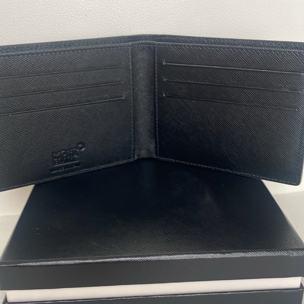 Wallet - Picture 2 of 3